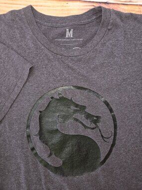 Mortal Kombat Gray Graphic T-Shirt Medium